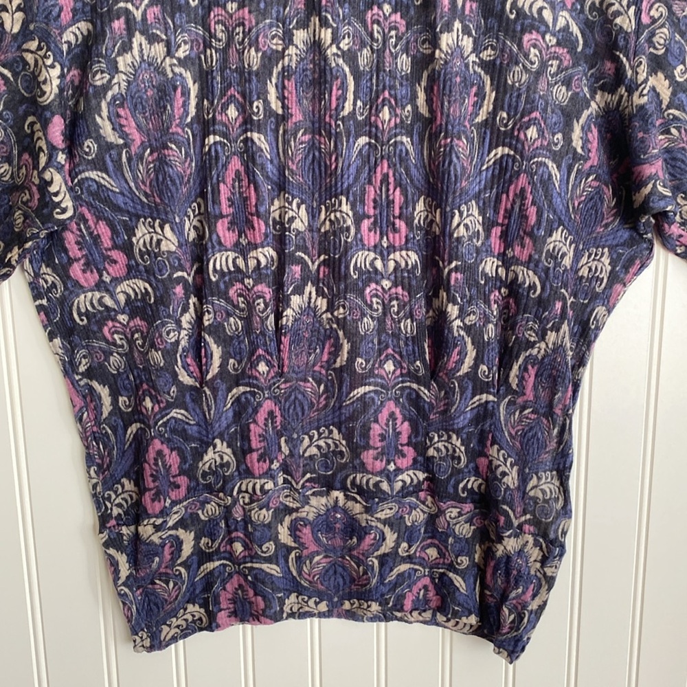 Free People lightweight top SIZE XS - Picture 14 of 16